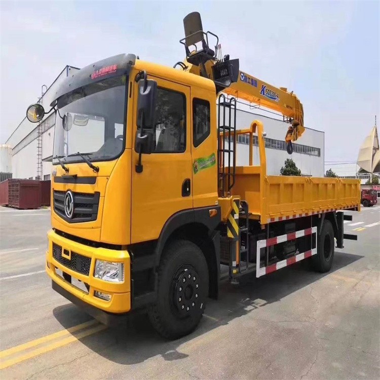 金江镇附近找一辆随车吊出租