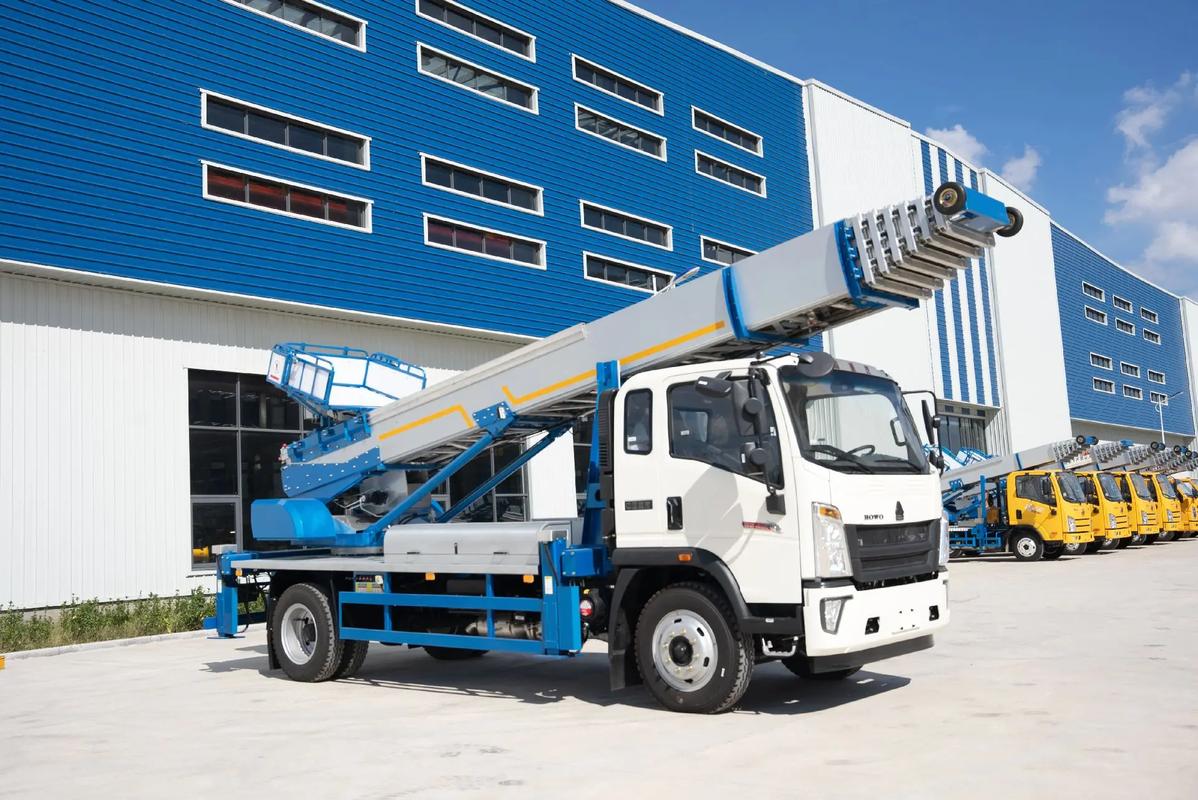 金江镇出租云梯车高空作业车 建筑垃圾搬运