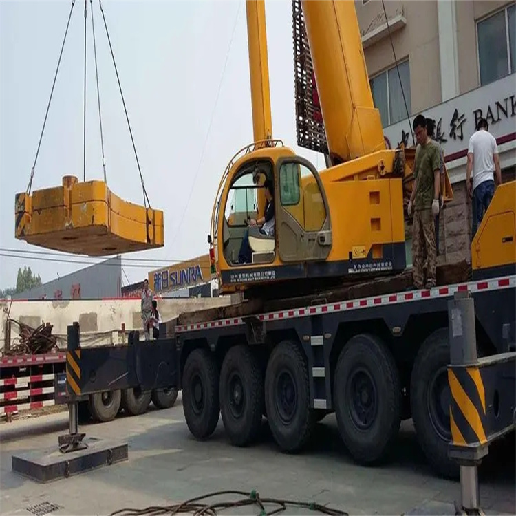 金江镇当地吊车出租|机器吊装|75吨|工厂搬迁服务